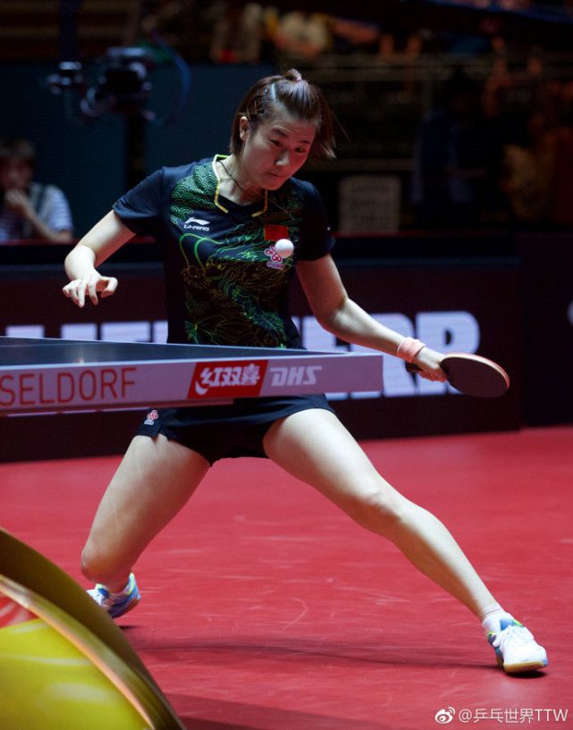 日本举重选手一举夺冠，实至名归的简单介绍