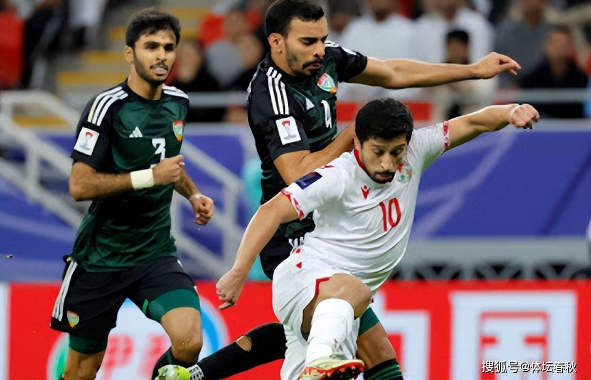 世俱杯赛程-阿联酋队神奇逆袭，成功晋级赛事下阶段的简单介绍