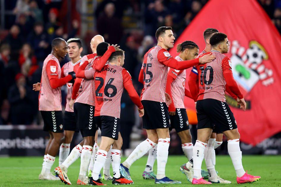 世俱杯2025-狼队客场不敌布莱顿，遭遇失利