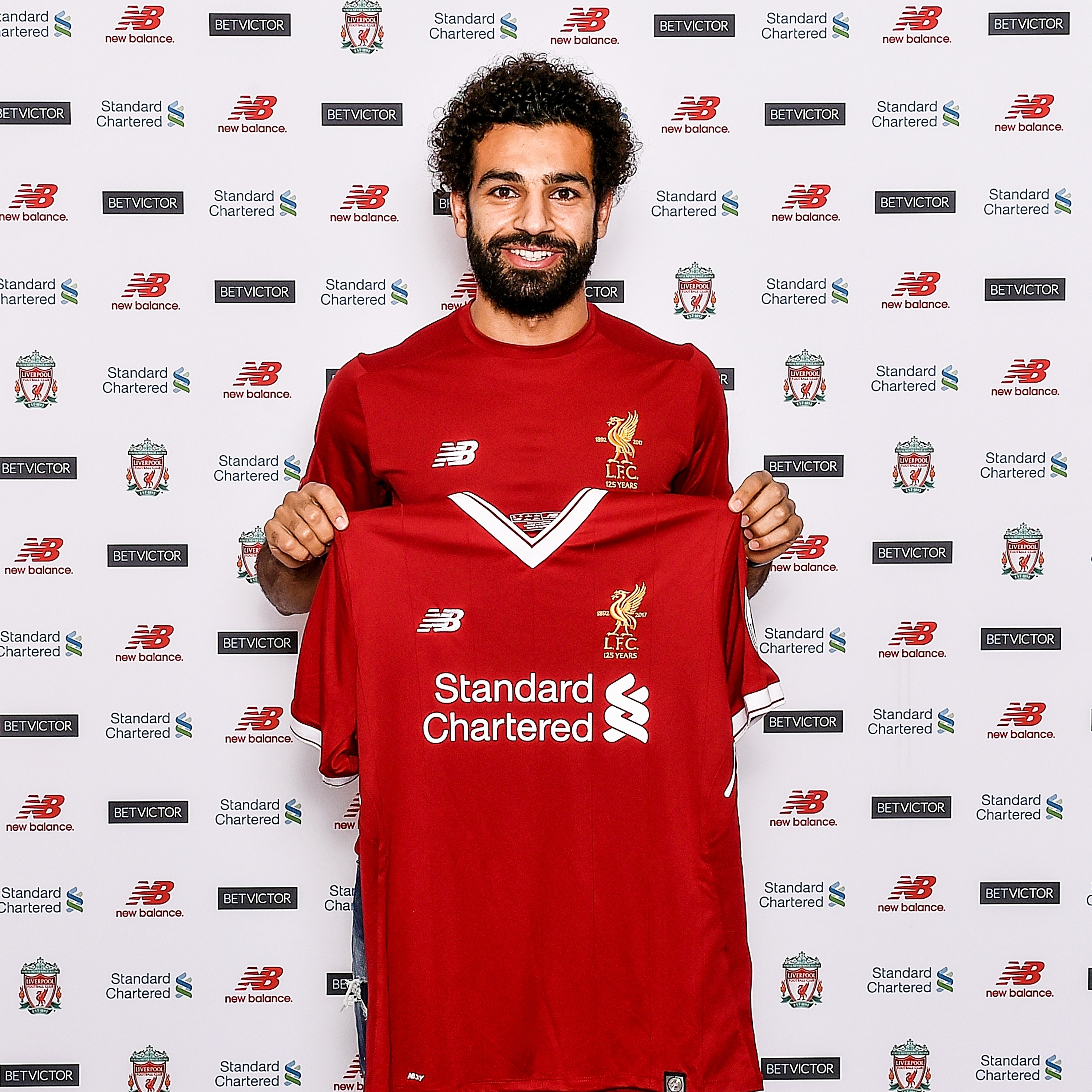 利物浦队员被提名年度最佳球员的简单介绍