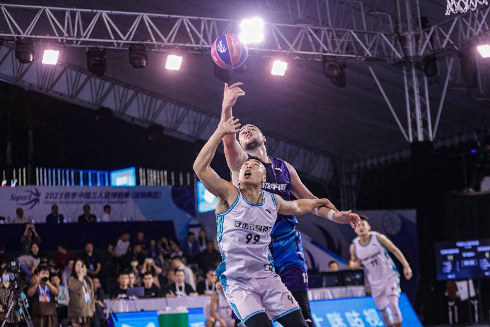 世俱杯奖金-国内著名篮球联赛华丽开启新赛季