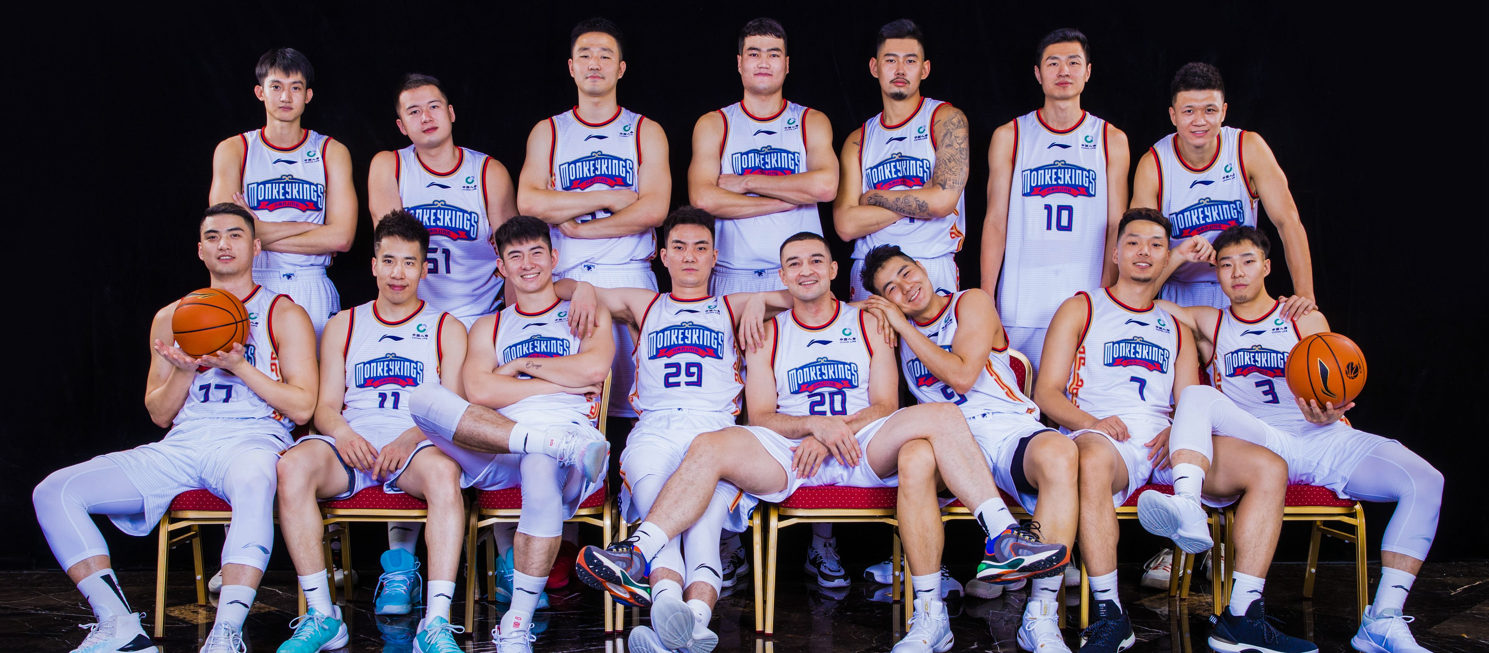 世俱杯奖金-热门篮球联赛球队的最新排名