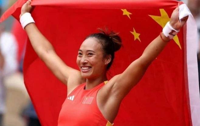 世俱杯决赛-奥斯堡客场击败对手，豪夺连胜席位