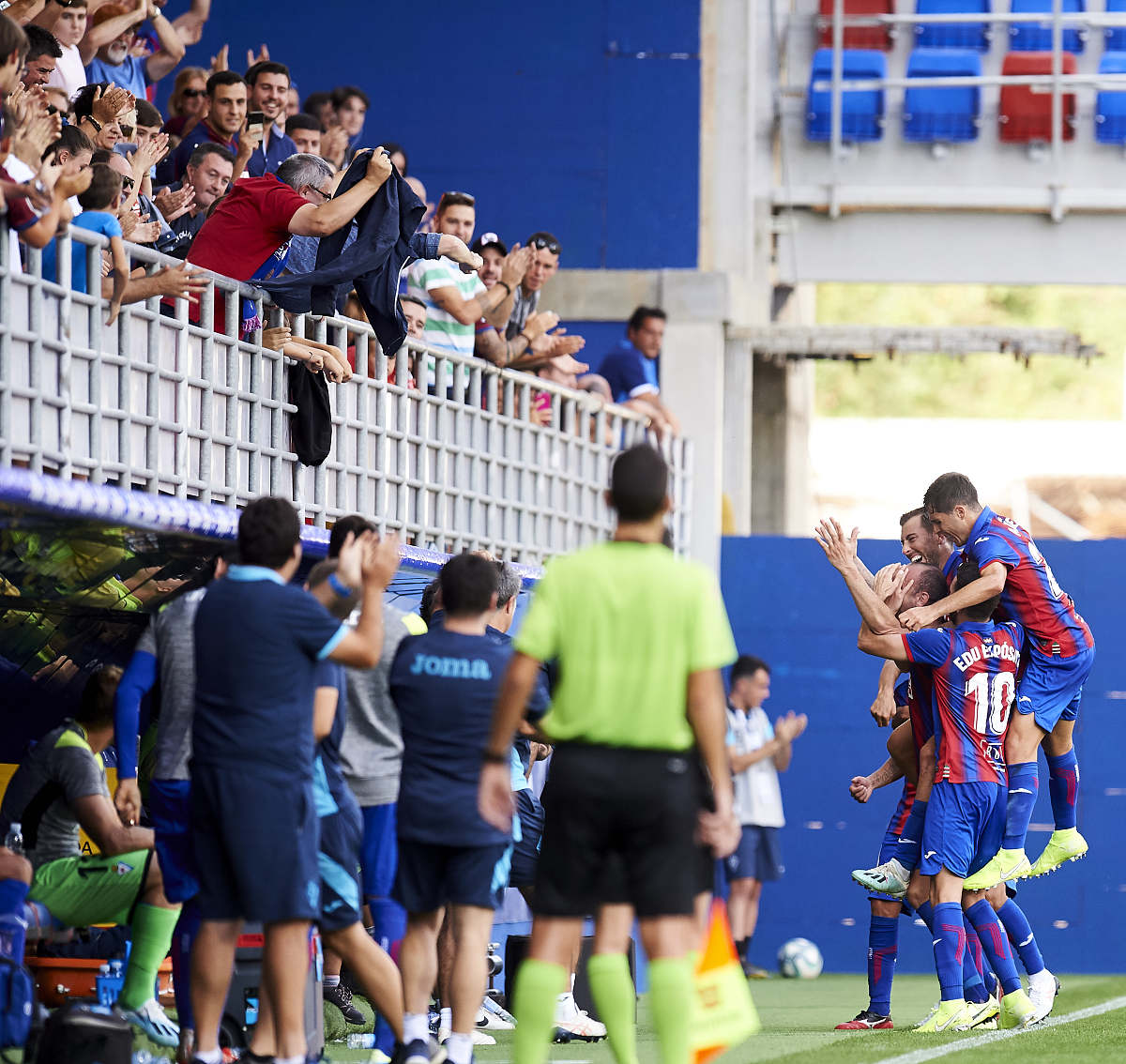 一场足球盛宴涌入法国，各路豪强齐聚